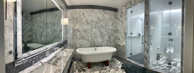 ให้เช่าคอนโด เดอะ ริซท์-คาร์ลตัน เรสซิเดนเซส 126 ตร.ม. 2 ห้องนอน เช่า 180,000 บ/ด