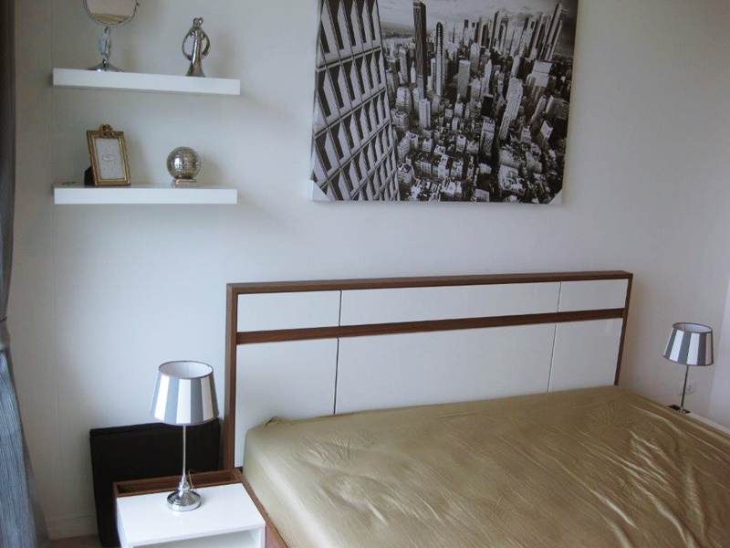 ให้เช่าคอนโด เดอะ ริเวอร์ พื้นที่ 67 ตร.ม. 1 ห้องนอน เช่า 35,000 บ/ด