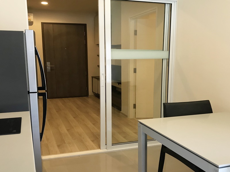 ขายคอนโด เซ็นทริค รัชดา-ห้วยขวาง พื้นที่ 32 ตร.ม. 1 ห้องนอน ขาย 4.3 ล้านบาท