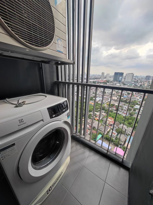 ให้เช่าคอนโด เดอะ ทรี ริโอ้ บางอ้อ พื้นที่ 31 ตร.ม. 1 ห้องนอน เช่า 10,000 บ/ด