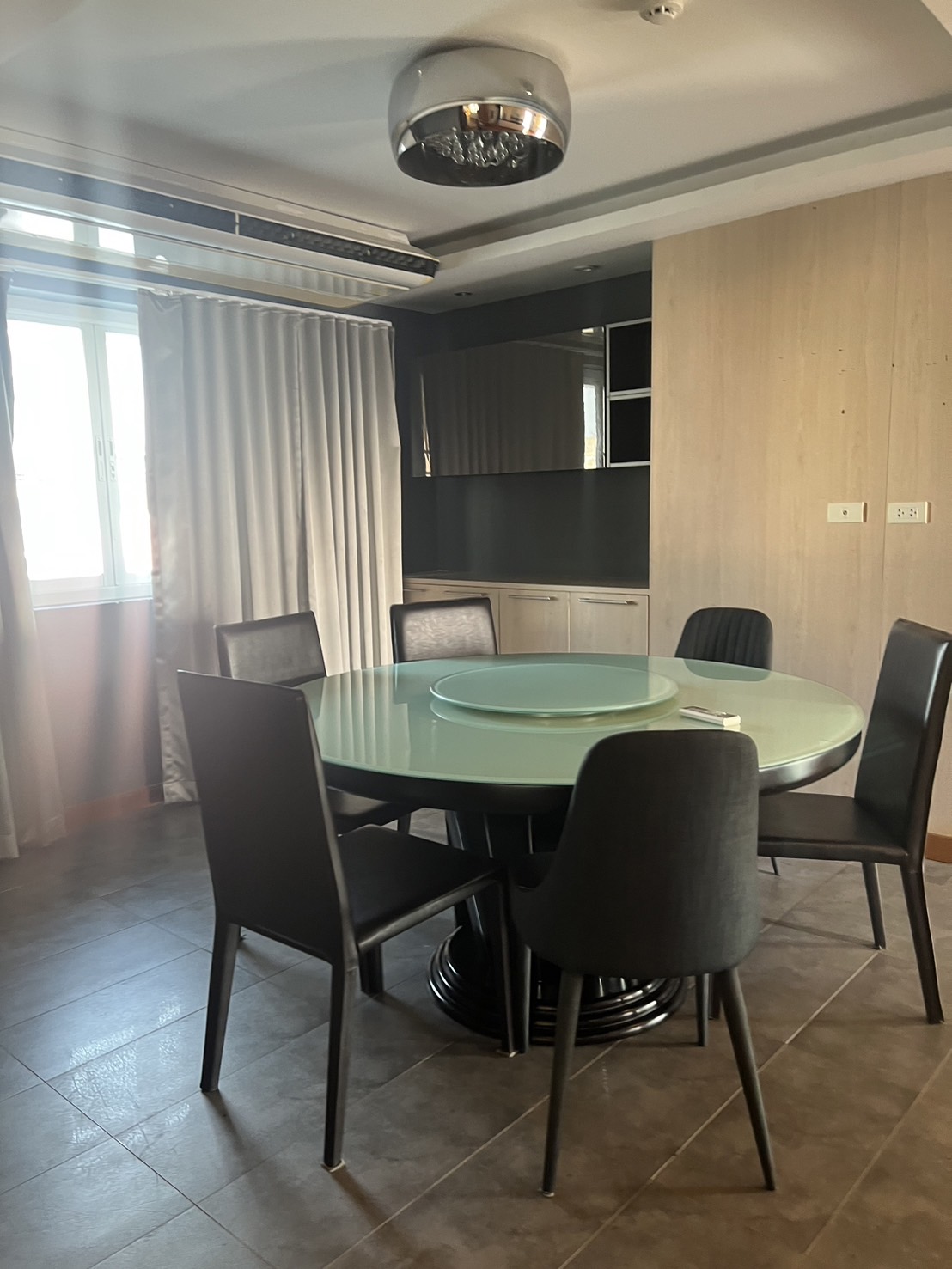 ให้เช่าคอนโด บ้านปลัดสมภพ พื้นที่ 170 ตร.ม. 2 ห้องนอน เช่า 35,000 บ/ด