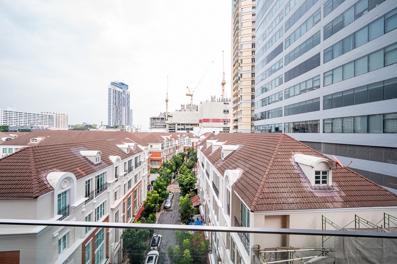 ให้เช่าคอนโด คุณ บาย ยู พื้นที่ 53.5 ตร.ม. 1 ห้องนอน ให้เช่า 65,000 บ/ด