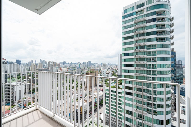 ให้เช่าคอนโด เฮช คิว ทองหล่อ พื้นที่ 55 ตรม. 1 ห้องนอน เช่า 55,000 บาท/เดือน