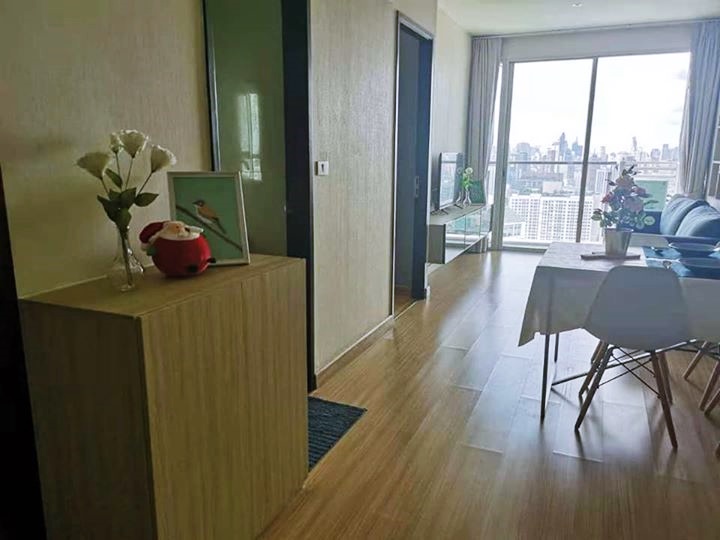 ให้เช่า สกายวอล์ค คอนโดมิเนียม พื้นที่ 60 ตร.ม. 2 ห้องนอน ให้เช่า 40,000 บ/ด