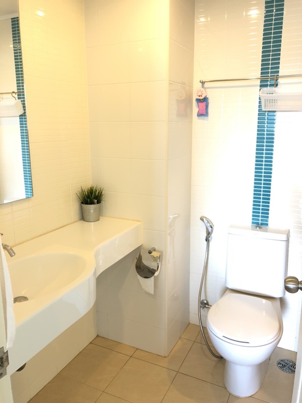 ขายคอนโด ลุมพินี เพลส พระราม 9 พื้นที่ 37 ตร.ม. 1 ห้องนอน ขาย 3.3 ล้านบาท