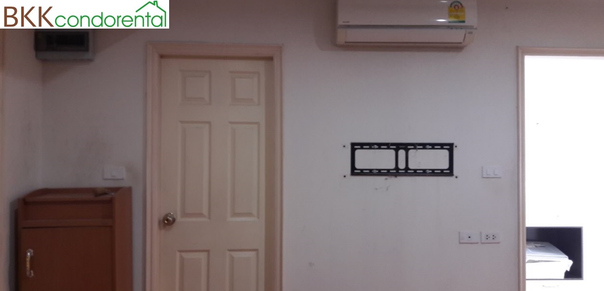 ให้เช่าคอนโด ลุมพินี วิลล์ ศูนย์วัฒนธรรม พื้นที่ 35 ตร.ม. 1 ห้องนอน เช่า 9,500 บ/ด