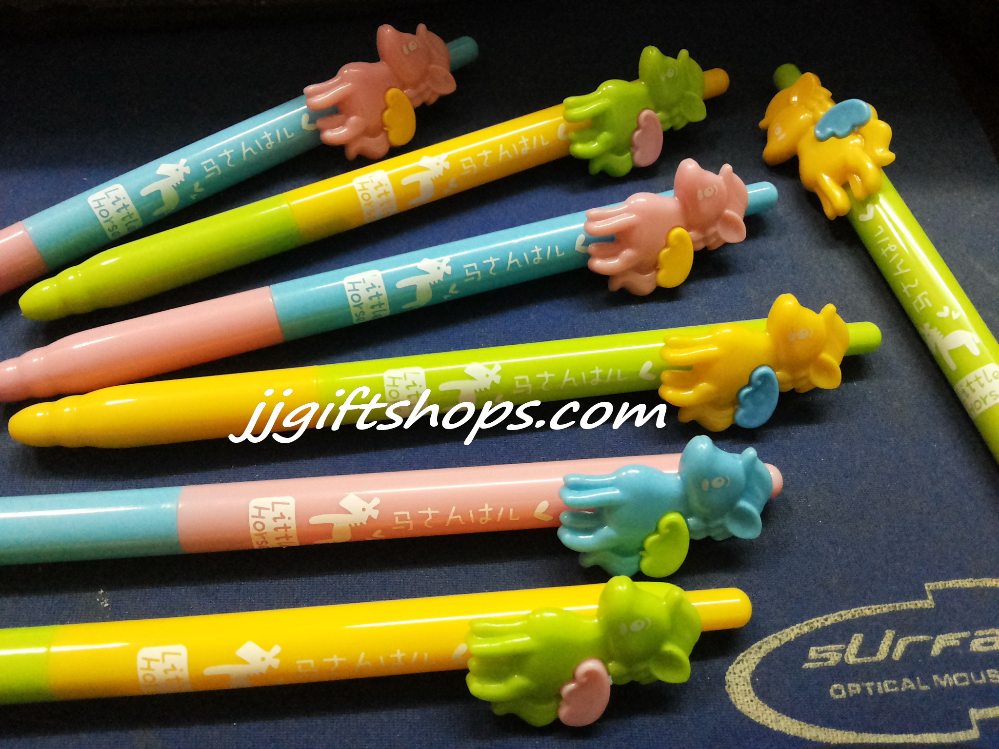 ปากกาลูกลื่น ลายม้าโพนี่ (ซื้อ 6 อันราคาส่ง 15 บาท/อัน)