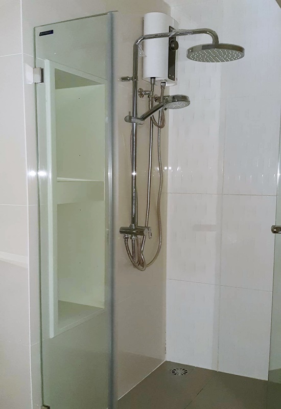 ให้เช่าคอนโด ริธึ่ม รางน้ำ พื้นที่ 28 ตร.ม. สตูดิโอ เช่า 20,000 บ/ด