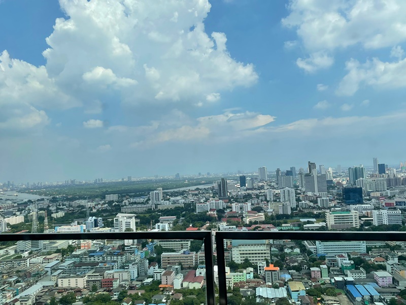 ให้เช่าคอนโด เดอะ เม็ท พื้นที่ 197 ตร.ม. 3 ห้องนอน เช่า 120,000 บ/ด