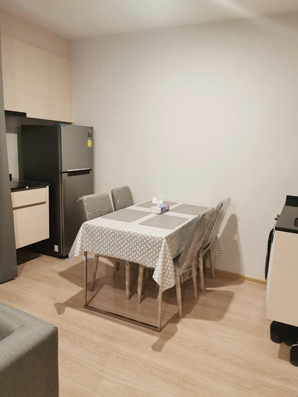 ให้เช่าคอนโด โนเบิล รีวอลฟ์ รัชดา 1 พื้นที่ 50 ตร.ม. 2 ห้องนอน เช่า 30,000 บ/ด