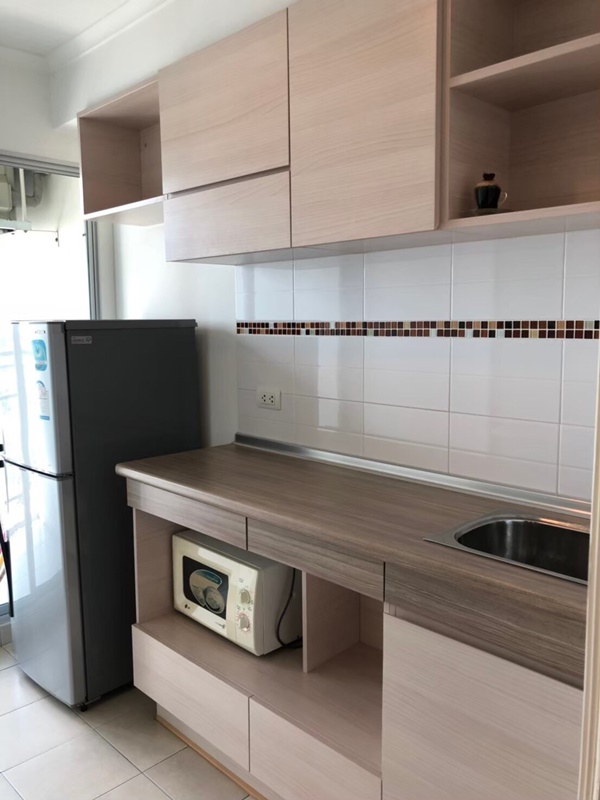 ขายคอนโด ลุมพินี เพลส รัชโยธิน พื้นที่ 56 ตร.ม. 2 ห้องนอน ขาย 6.1 ล้านบาท