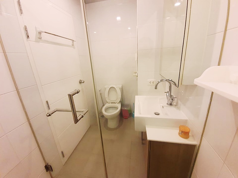 ให้เช่าคอนโด บลอคส์ 77 พื้นที่ 41 ตร.ม. 1 ห้องนอน ให้เช่า 18,000 บ/ด