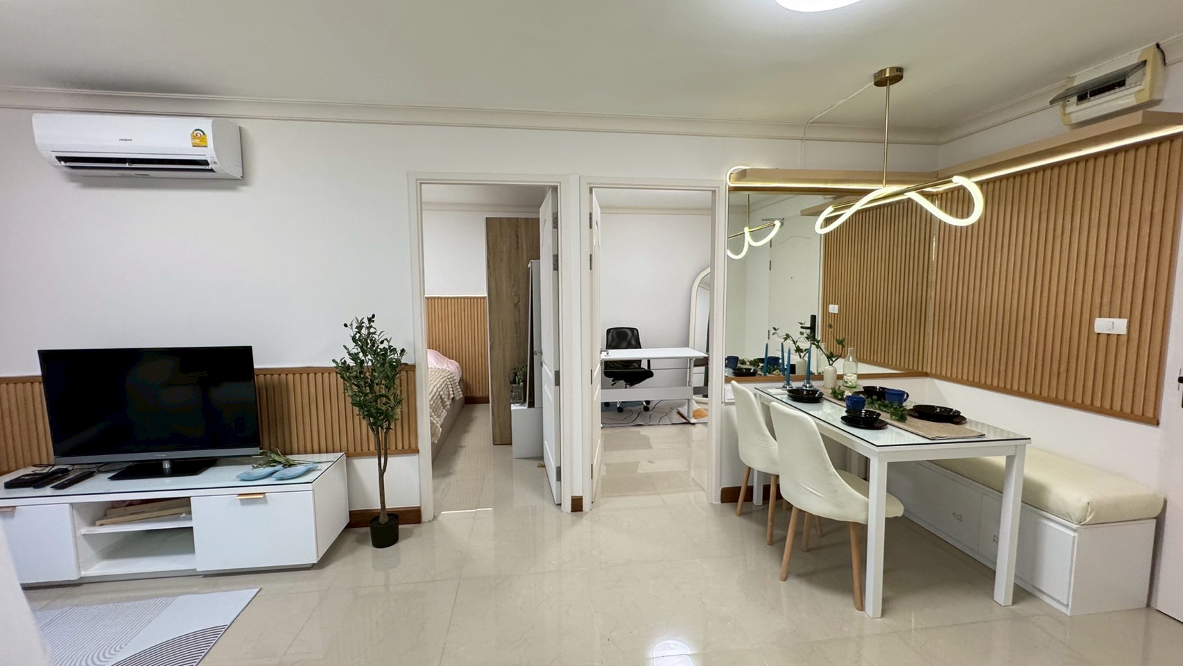 เช่า คอนโด ชาโตว์ อินทาวน์ พหลโยธิน 11 พื้นที่ 45 ตร.ม. 2 ห้องนอน 1 ห้องนอน ราคา 30,000 บาท