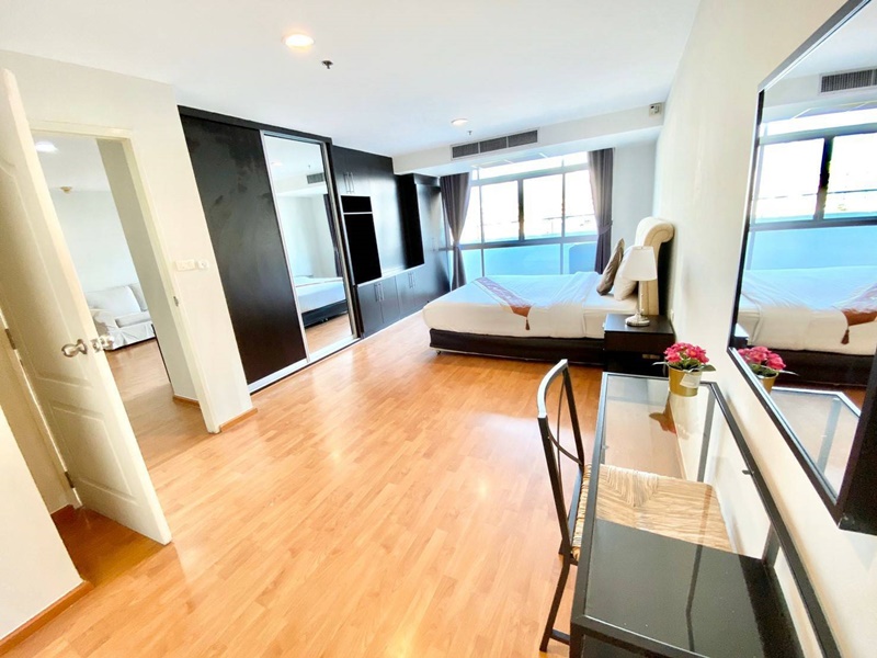 ให้เช่าคอนโด เดอะ แคปิตอล สุขุมวิท 30/1 พื้นที่ 92 ตร.ม. 2 ห้องนอน เช่า 27,000 บ/ด