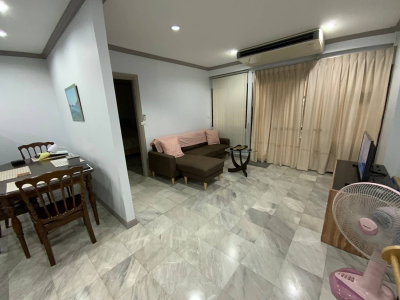 .ขายคอนโด สราญใจ แมนชั่น พื้นที่ 70 ตร.ม. 1 ห้องนอน ขาย 5 ล้านบาท