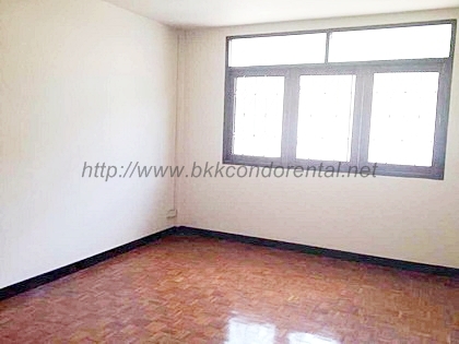 หมู่บ้าน ให้เช่า บ้านเดี่ยว 2 ชั้น หมู่บ้าน ลาดพร้าว 115 พื้นที่ 50 ตรว.