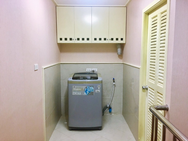 ให้เช่าคอนโด คาซ่า วีว่า พื้นที่ 183 ตรม. 3 ห้องนอน เช่า 45,000 บ/ด