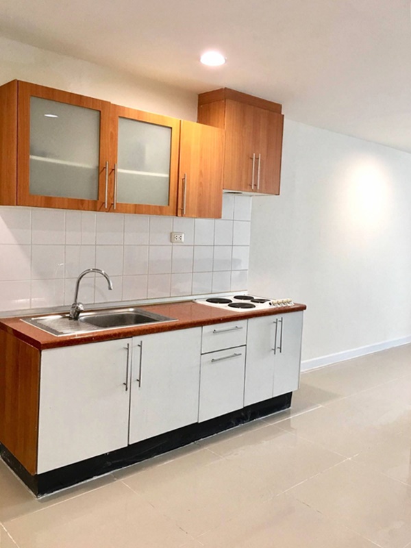 ให้เช่าคอนโด เดอะ วอเตอร์ฟอร์ด ไดมอนด์ สุขุมวิท 30/1 82.5 ตรม. 2 ห้องนอน 28,000 บ/ด