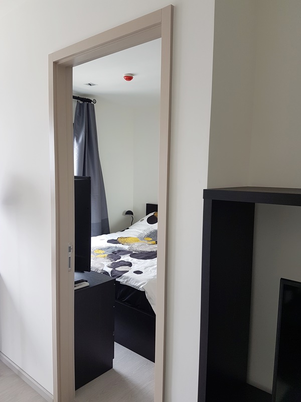 ให้เช่าคอนโด ริทึ่ม สุขุมวิท 36-38 พื้นที่ 33 ตร.ม. 1 ห้องนอน ให้เช่า 32,000 บ/ด