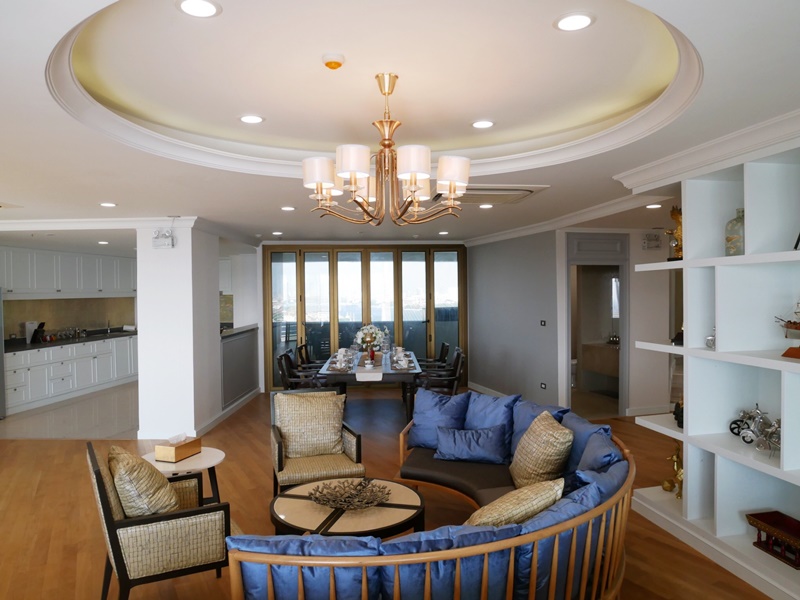 ขายคอนโด รัตนโกสินทร์ วิว แมนชั่น 283 ตร.ม. 3 ห้องนอน ขาย 30 ล้านบาท