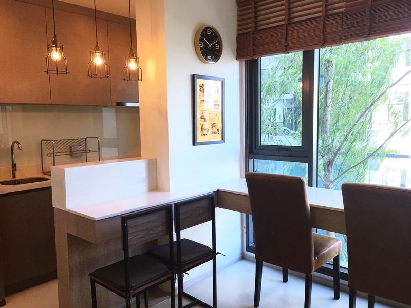 ให้เช่าคอนโด ริทึ่ม สุขุมวิท 36-38 พื้นที่ 33 ตร.ม. 1 ห้องนอน ให้เช่า 18,000 บ/ด