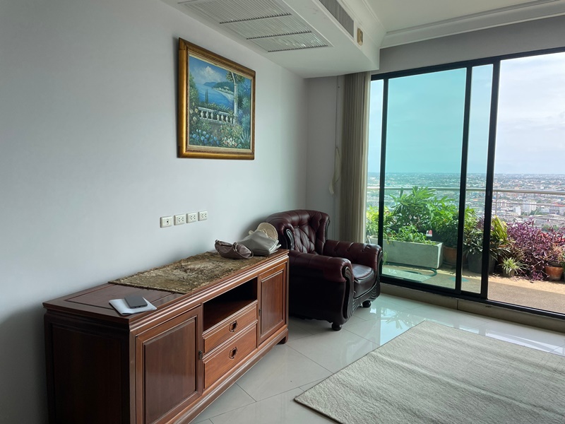 ให้เช่าคอนโด ศุภาลัย คาซ่า ริวา พื้นที่ 245 ตร.ม. 3 ห้องนอน ให้เช่า 50,000 บ/ด