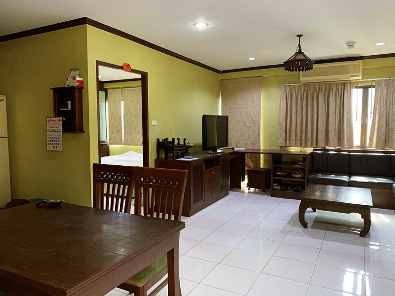 ขายคอนโด สราญใจ แมนชั่น พื้นที่ 78 ตร.ม. 2 ห้องนอน ขาย 5.7 ล้านบาท