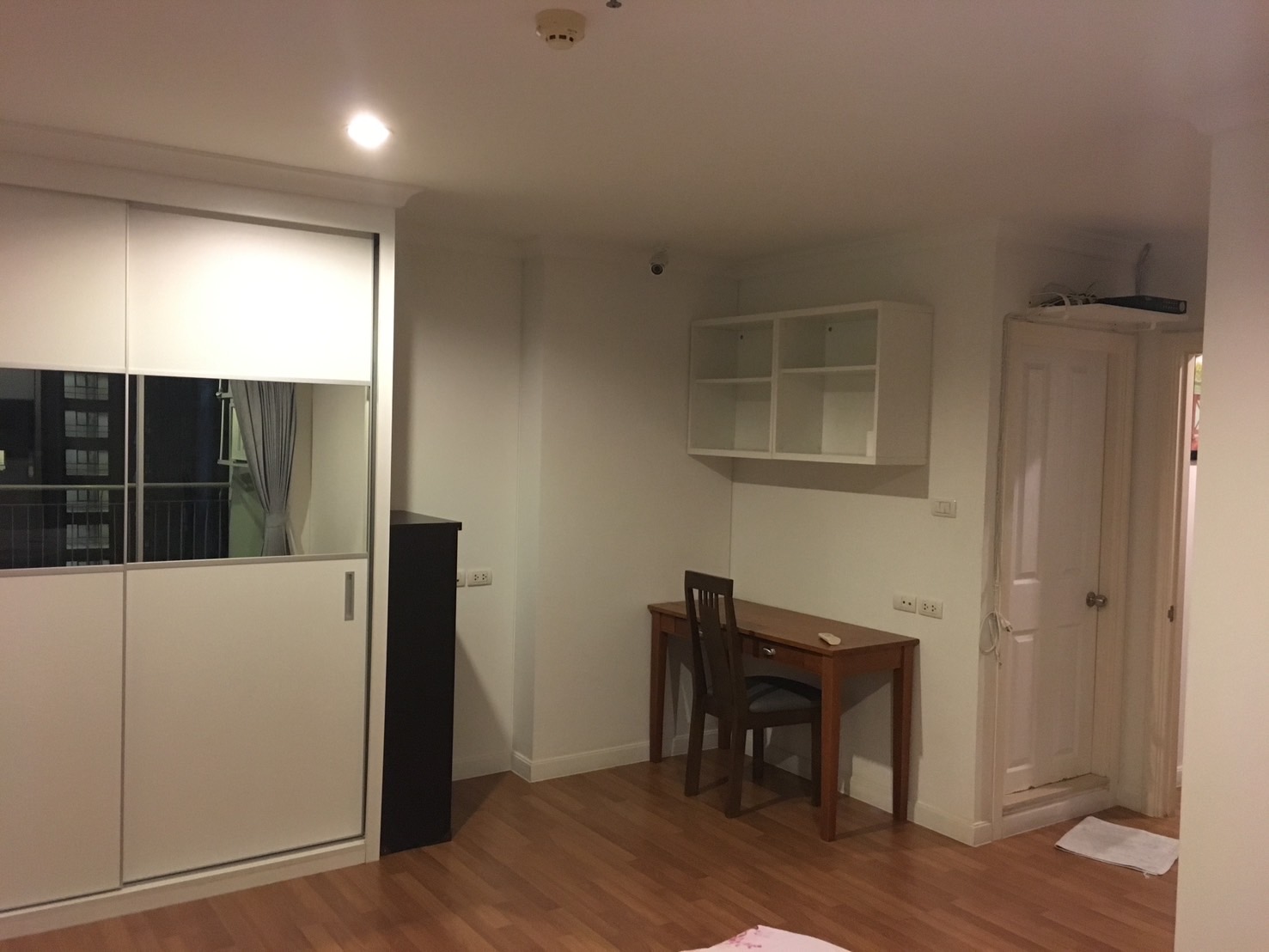 ให้เช่าคอนโด ลุมพินี เพลส พระราม 9 พื้นที่ 70 ตร.ม. 2 ห้องนอน เช่า 26,000 บ/ด