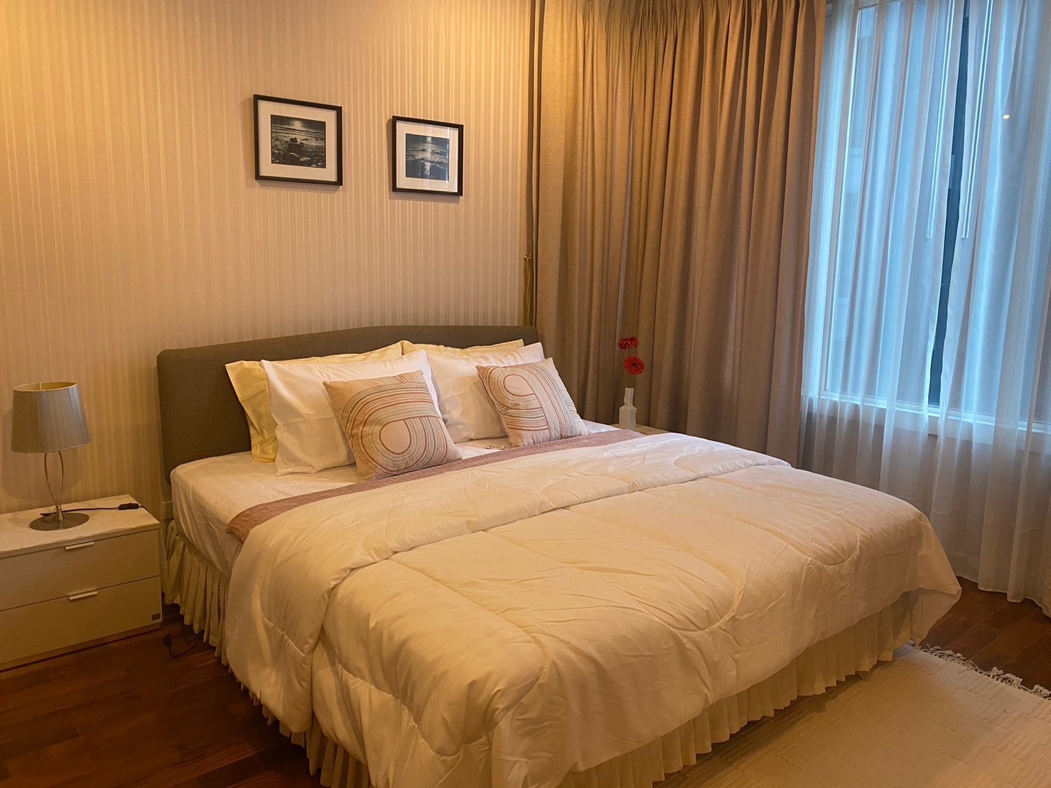 ให้เช่าคอนโด บ้าน สิริ ทเวนตี้ โฟร์ พื้นที่ 60 ตร.ม. 1 ห้องนอน ให้เช่า 35,000 บ/ด