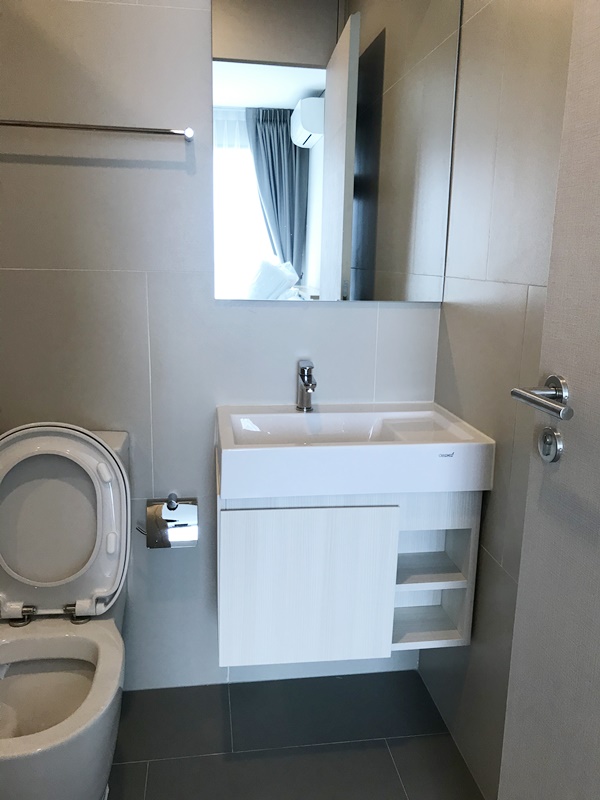 ให้เช่าคอนโด เดอะ ริช สาทร-ตากสิน พื้นที่ 35 ตร.ม. 1 ห้องนอน เช่า 13,000 บ/ด