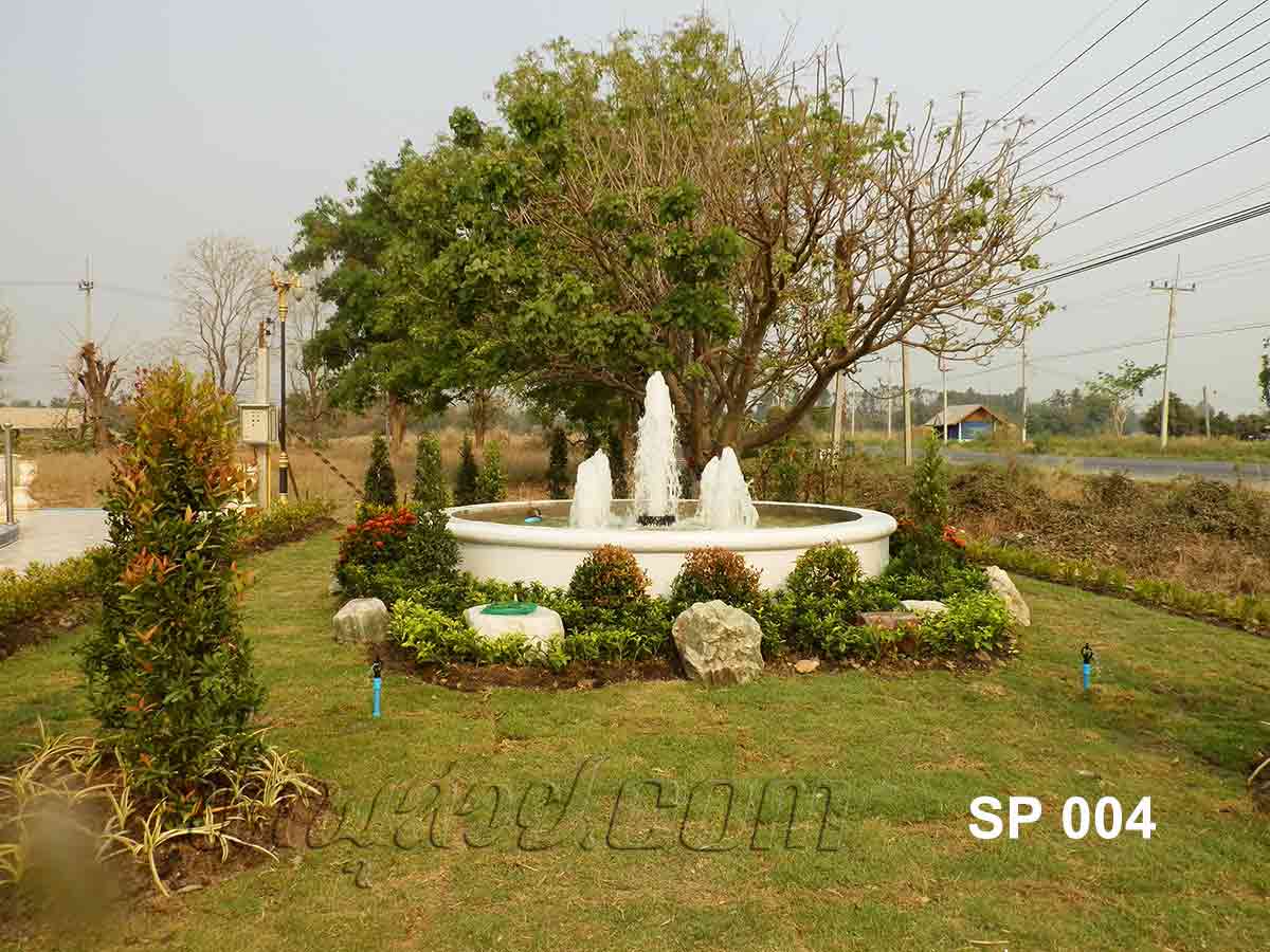 บ่อน้ำพุฮวงจุ้ย ด้านหน้าโรงสีข้าว หจก.สวัสดิ์ไพบูลย์การเกษตร ที่ลาดยาว จ.นครสวรรค์