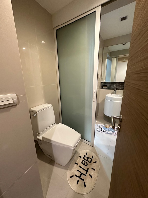 ให้เช่าคอนโด ริทึ่ม สุขุมวิท 50 พื้นที่ 35 ตร.ม. 1 ห้องนอน เช่า 18,000 บ/ด