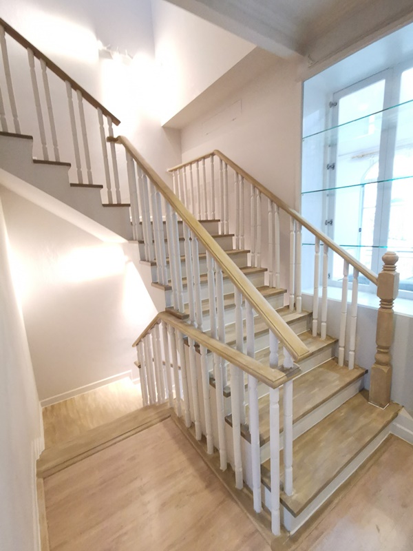 ให้เช่าทาวน์เฮ้าส์ 3.5 ชั้น บ้านกลางกรุง แกรนด์ เวียนนา พระราม 3 270 ตรม. เช่า 46,000 บ/ด