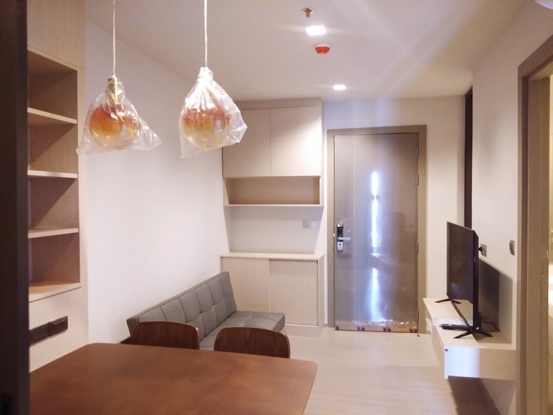 ให้เช่าคอนโดไลฟ์ อโศก พื้นที่ 41 ตร.ม. 2 ห้องนอน เช่า 22,000 บ/ด