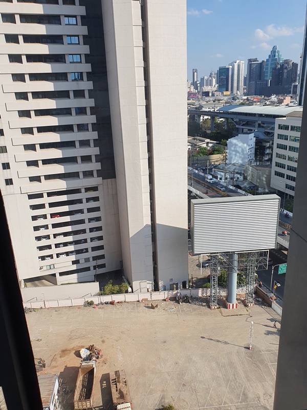 ให้เช่าคอนโด เดอะ รูม พญาไท พื้นที่ 28 ตร.ม. 1 ห้องนอน เช่า 16,000 บ/ด