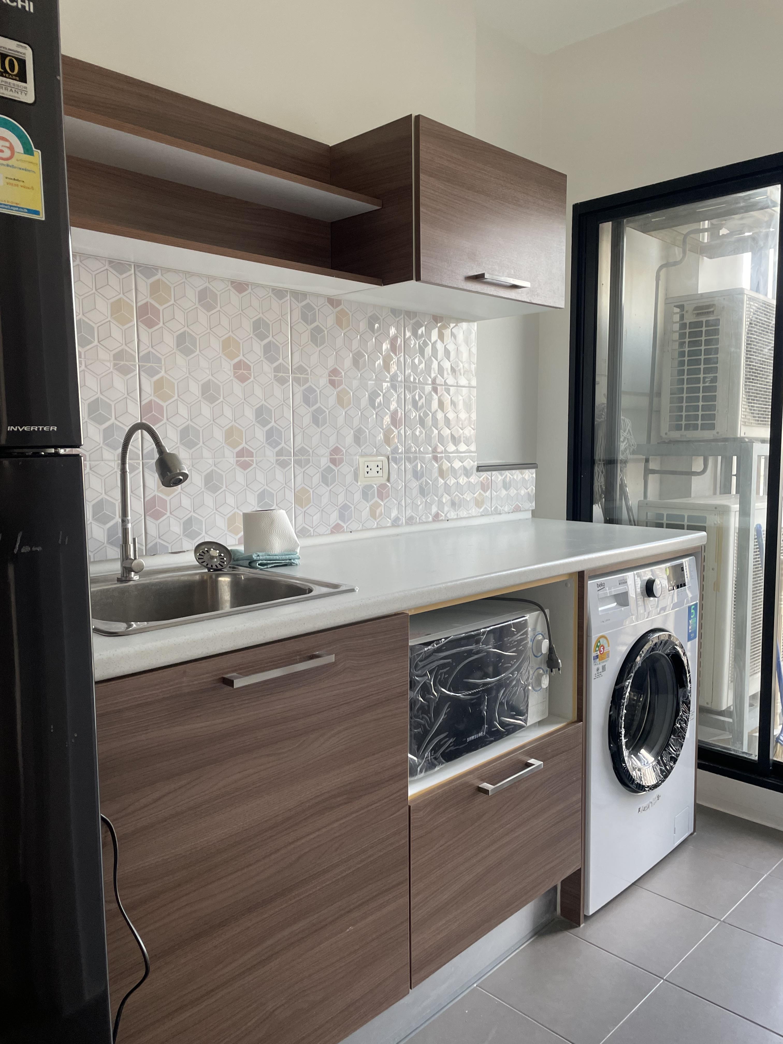 The tree interchange 2 ห้องนอน 2 ห้องน้ำ 64 ตรม