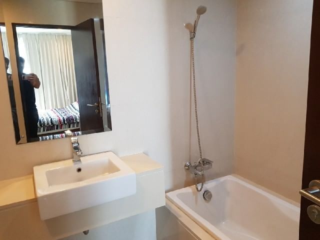 ขายคอนโด เลอ ลักซ์ คอนโดมิเนียม พื้นที่ 78 ตร.ม. 2 ห้องนอน ขาย 8.5 ล้านบาท