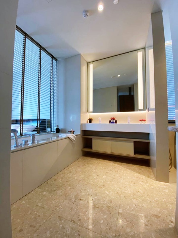 ให้เช่าคอนโด เทลล่า ทองหล่อ พื้นที่ 111 ตร.ม. 2 ห้องนอน เช่า 120,000 บ/ด