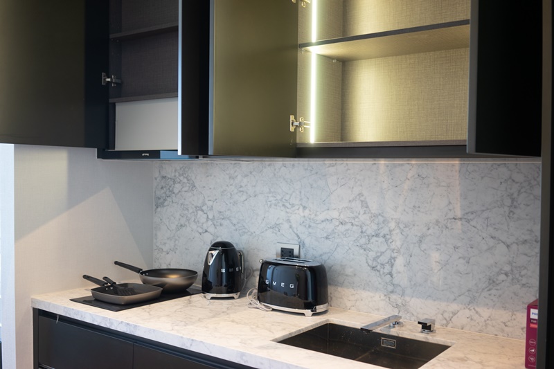 ให้เช่าคอนโด คุณ บาย ยู พื้นที่ 48.83 ตร.ม. 1 ห้องนอน ให้เช่า 65,000 บ/ด