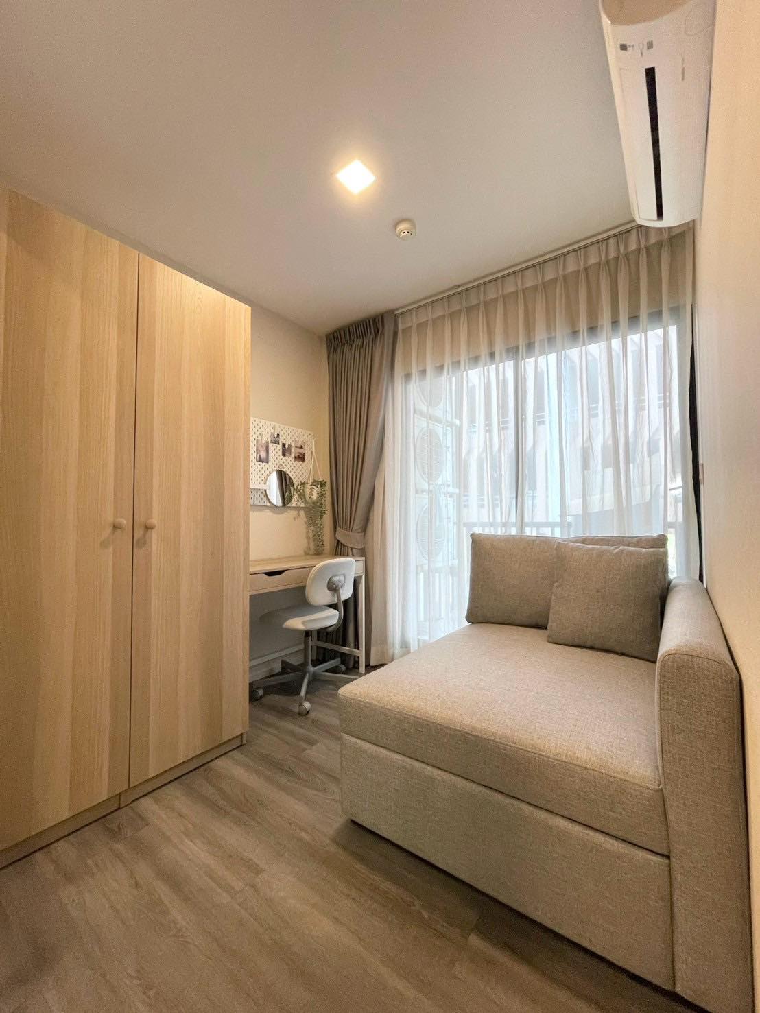 TD-M5.5 ให้เช่า น็อตติ้ง ฮิลล์ จตุจักร อินเตอร์เชนจ์ 35 ตรม. 1 ห้องนอน plus เช่า 18,000 /เดือน