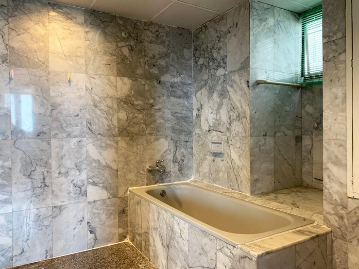 ให้เช่าคอนโด ไทปิง ทาวเวอร์ พื้นที่ 250 ตร.ม. 4 ห้องนอน เช่า 75,000 บ/ด