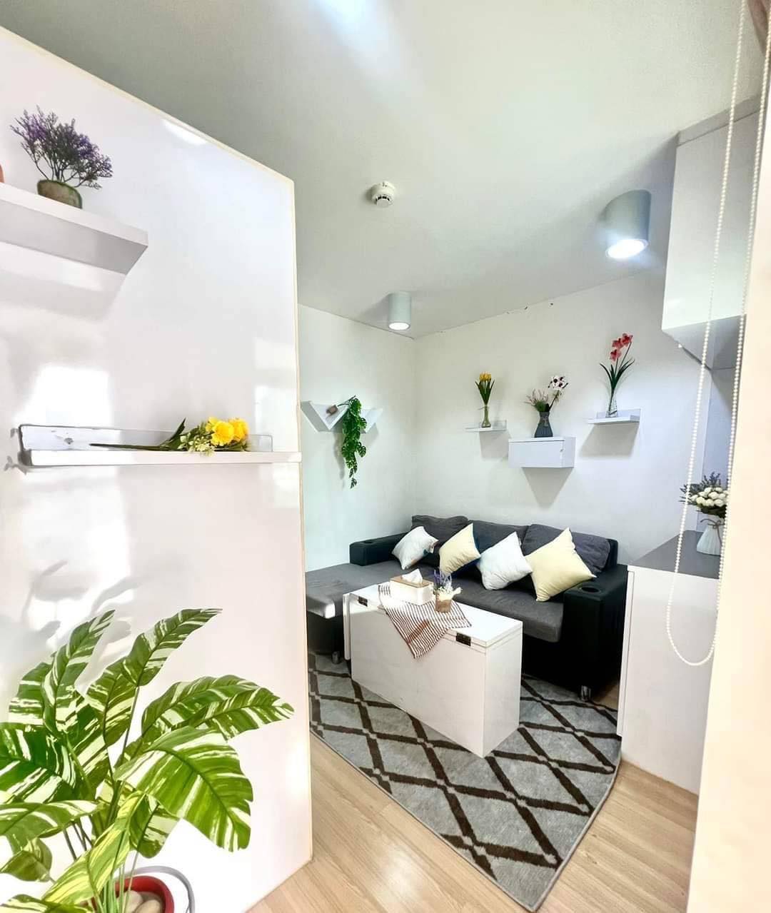 24.2.18 ขายคอนโด ชาโตว์ อินทาวน์ เมเจอร์รัชโยธิน ห้องสตู 1 ห้องน้ำ ขนาด 29 ตร.ม ชั้น 4 เฟอร์ครบ