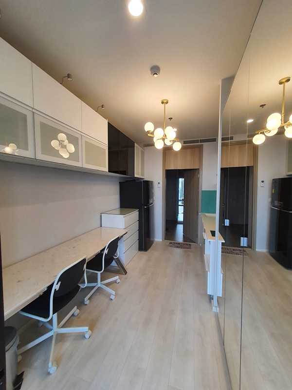 ให้เช่าคอนโด โนเบิล เพลินจิต พื้นที่ 45 ตร.ม. 1 ห้องนอน เช่า 30,000 บ/ด