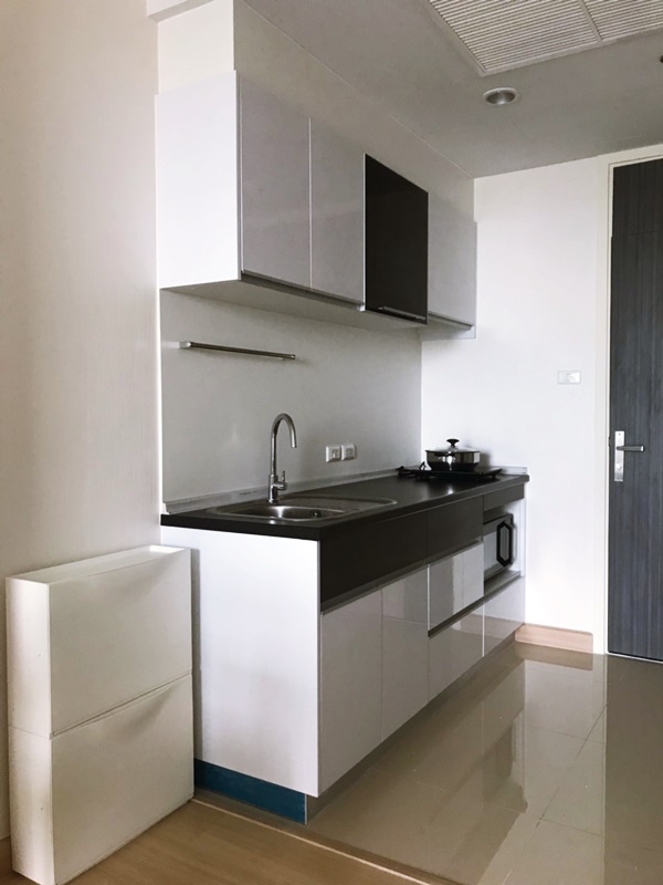 ให้เช่าคอนโด ศุภาลัย ไลท์ รัชดาฯ-นราธิวาส-สาทร พื้นที่ 50 ตร.ม. 1 ห้องนอน เช่า 18,000 บ/ด