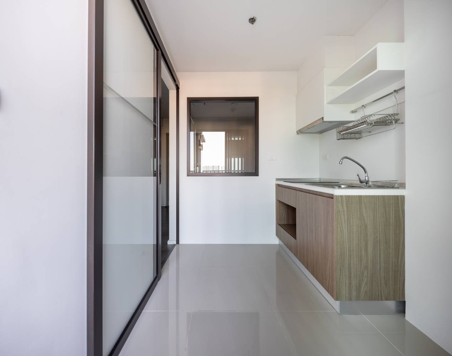 ขาย คอนโด เดอะ สเตจ เตาปูน อินเตอร์เชนจ์ พื้นที่ 35 ตร.ม. 1 ห้องนอน วิวสระ วิวแม่น้ำ