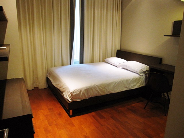 ให้เช่าคอนโด สิริ เรสซิเด้นซ์ พื้นที่ 141.64 ตร.ม. 3 ห้องนอน. เช่า 85,000 บ/ด