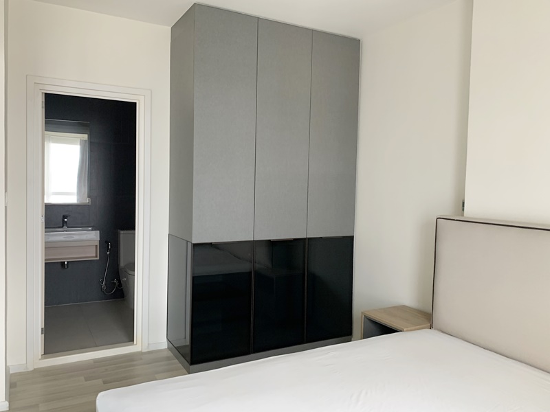 ให้เช่าคอนโด เดอะคีย์ สาทร-เจริญราษฎร์ พื้นที่ 33 ตร.ม. 1 ห้องนอน เช่า 13,000 บ/ด