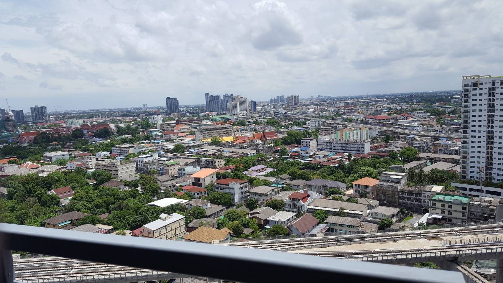 ขายคอนโด ไอดีโอ ท่าพระ อินเตอร์เชนจ์ พื้นที่ 27.9 ตร.ม. 1 ห้องนอน ขาย 2.9 ล้านบาท