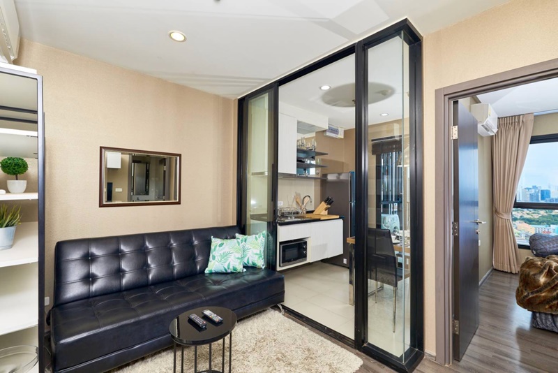 ให้เช่าคอนโด เดอะ เบส พาร์ค อีสท์ พื้นที่ 31 ตรม. 1 ห้องนอน เช่า 19,000 บ/ด