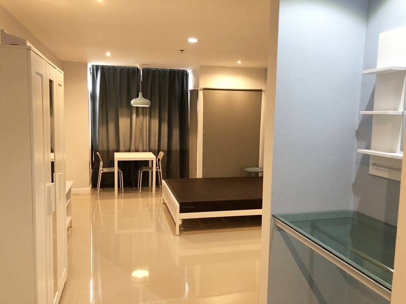 ให้เช่าคอนโด พญาไท เพลส พื้นที่ 40 ตร.ม. 1 ห้องนอน เช่า 15,500 บ/ด